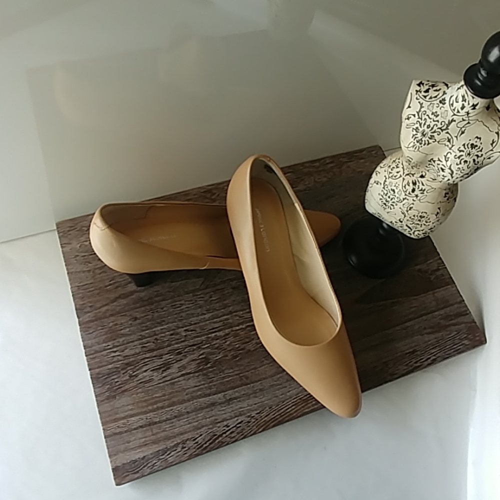 Jessica London Camel Wood Heel Pump Size 8.5